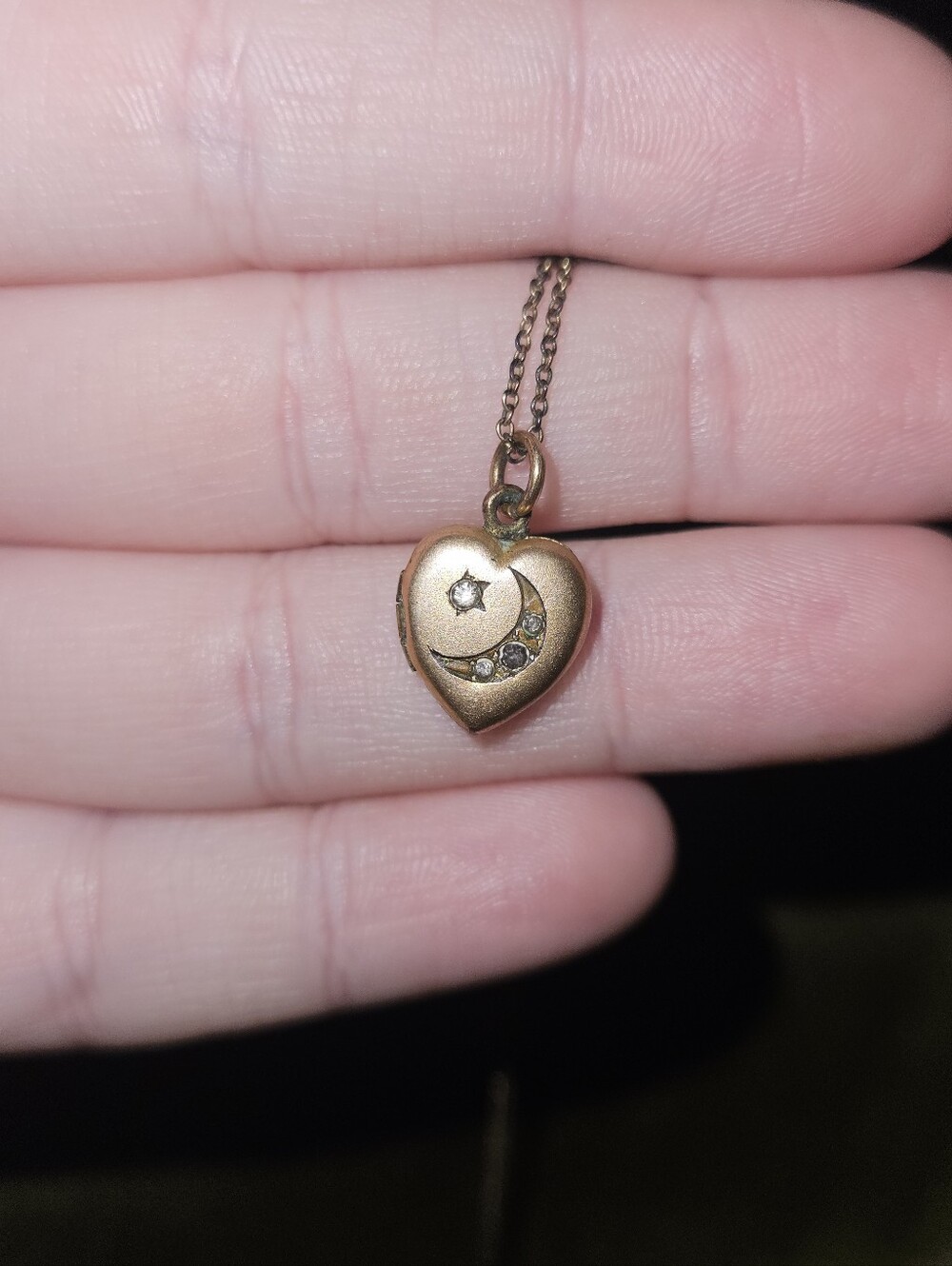 Antique Crescent Moon Star Locket Necklace - Picture 4 of 4